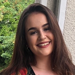 Ella Davies
